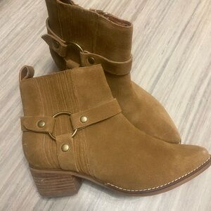 Steve Madden Suede Booties